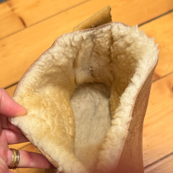 L.L. Bean Brown Shearling Slippers - Picture 6 of 6